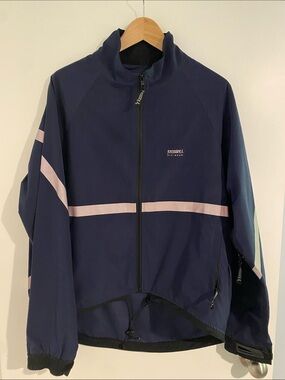 Running Room Navy Running Jacket with Reflective Stripes
